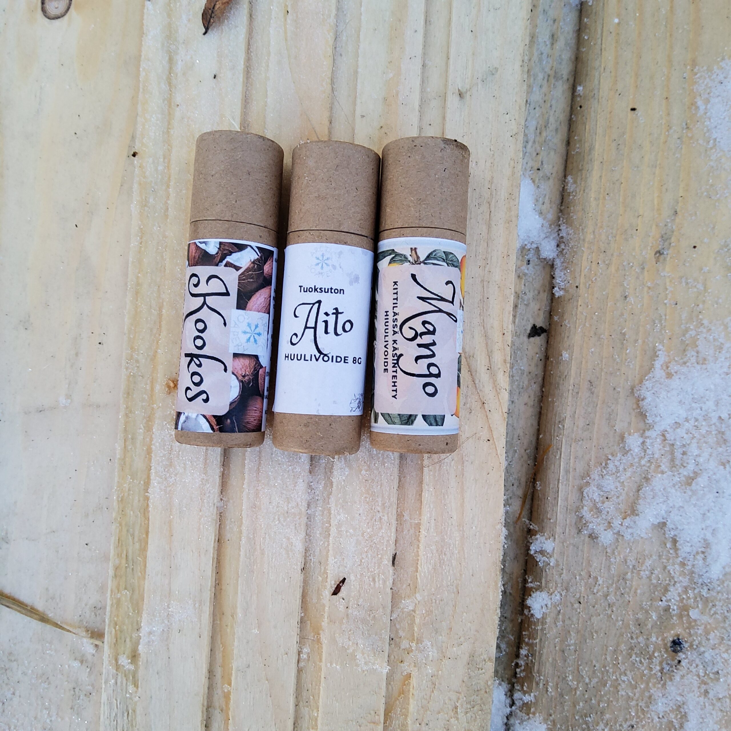 Huulivoide 10ml kartonkinen push-up tuubi